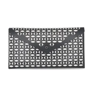 Alaia Clutch