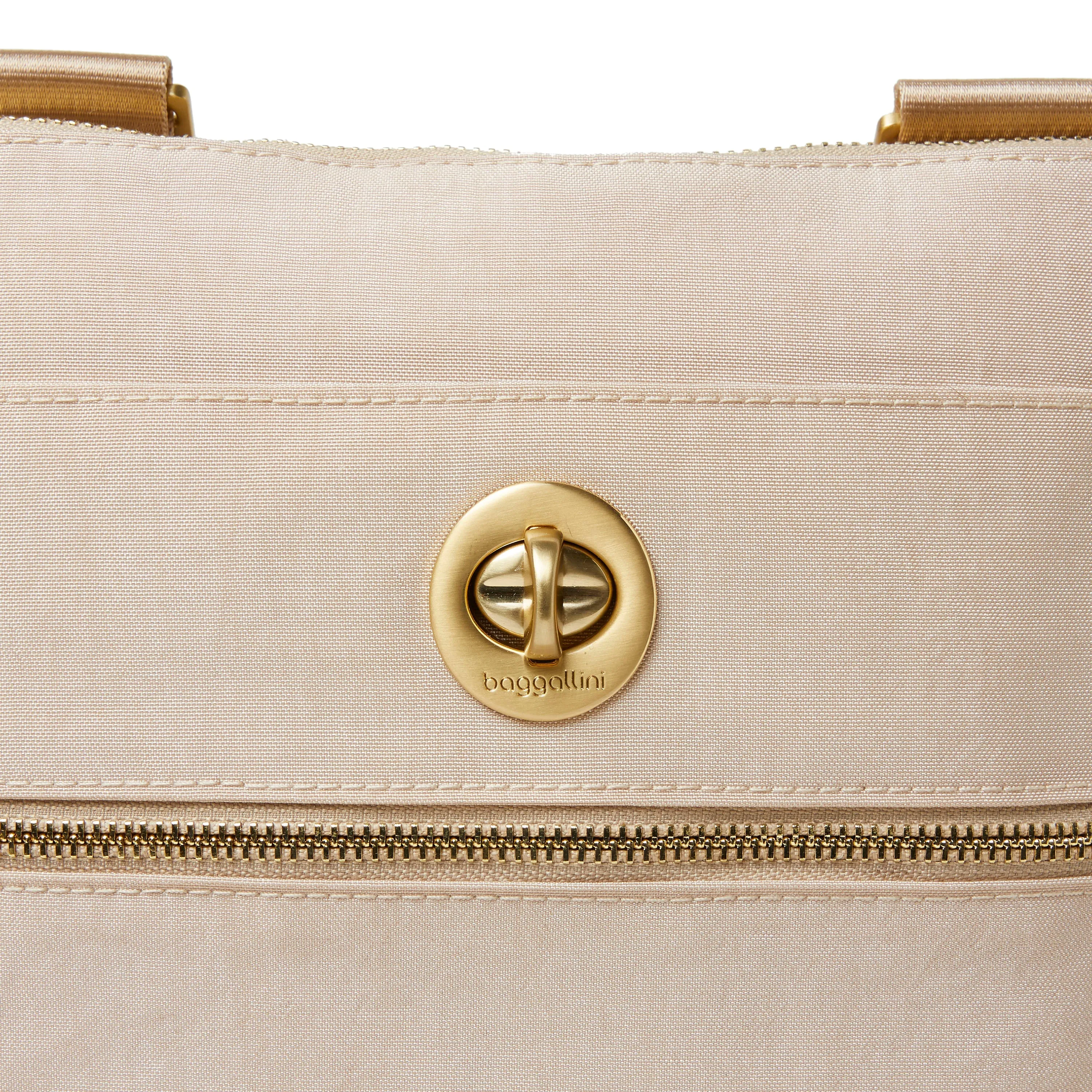Baggallini Hanover Crossbody