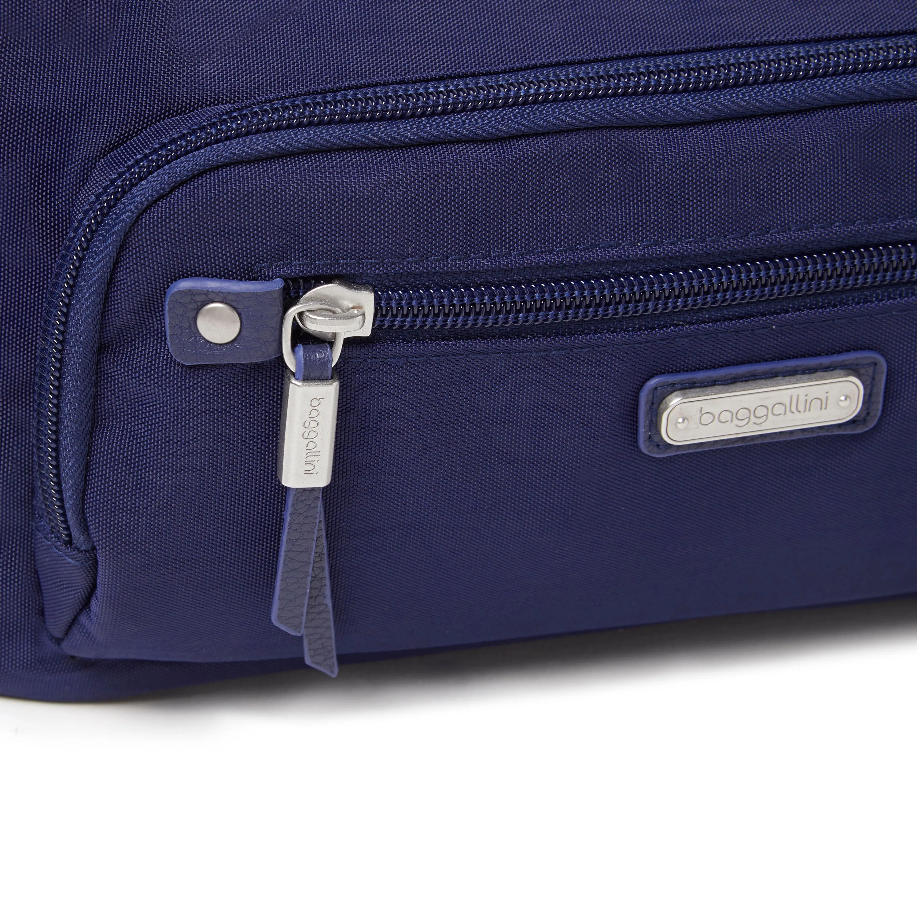 Baggallini RFID Everyday Traveler Bagg