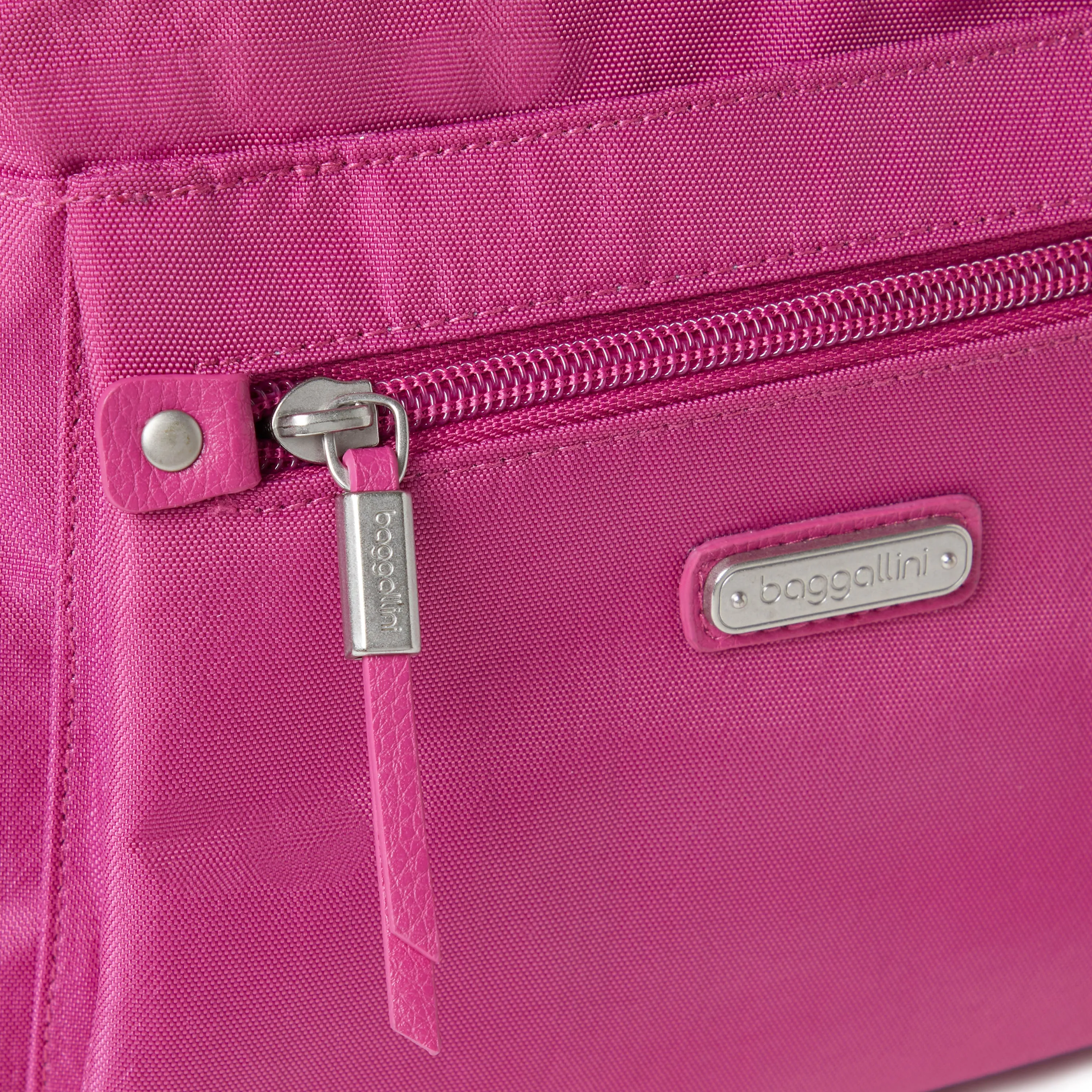 Baggallini Uptown Bagg with RFID Phone Wristlet