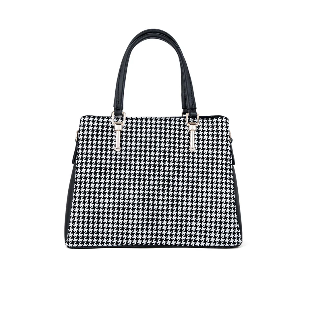 Black Formal Hand Bag P55651
