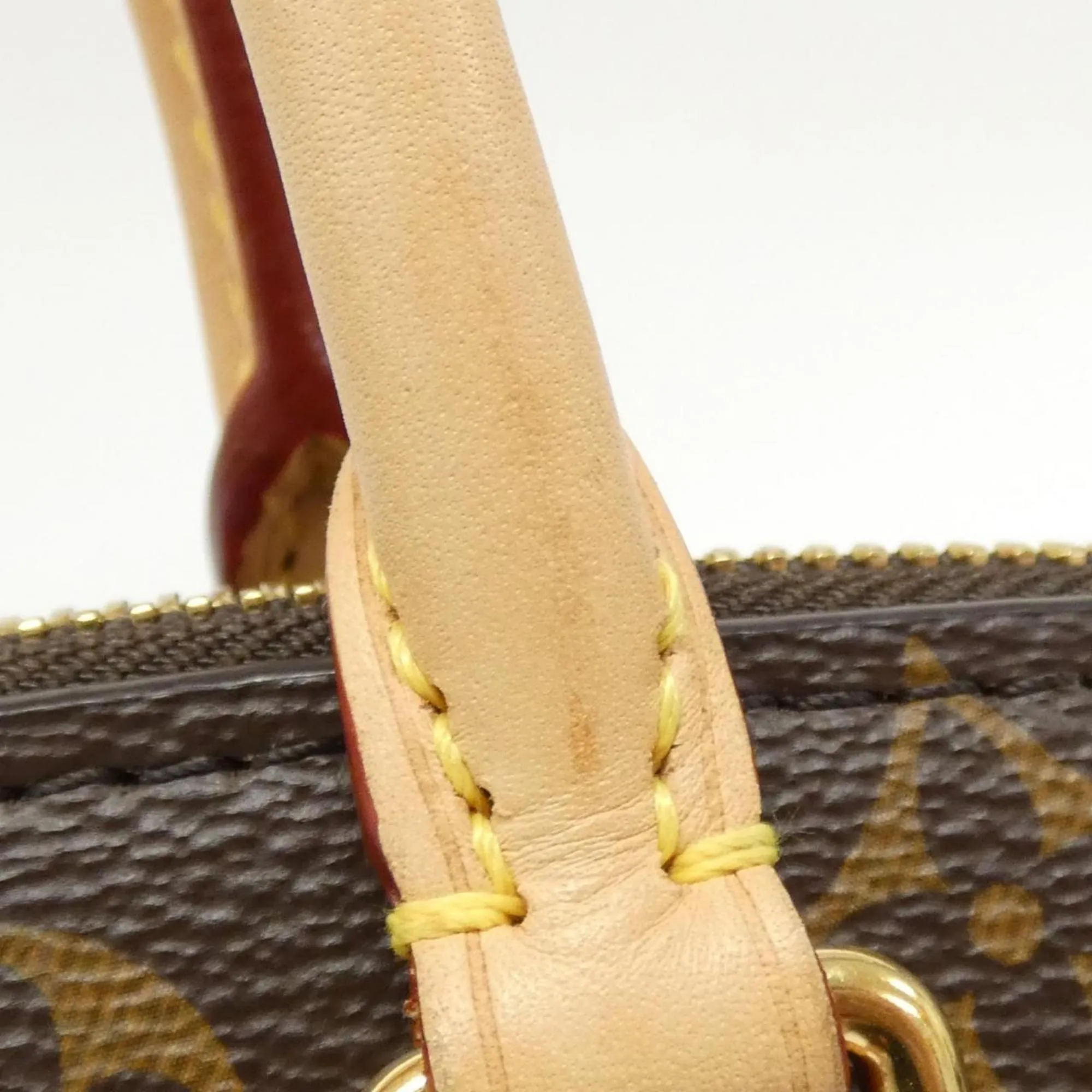 Boetie Canvas Shoulder Bag with Dust Bag Key Padlock