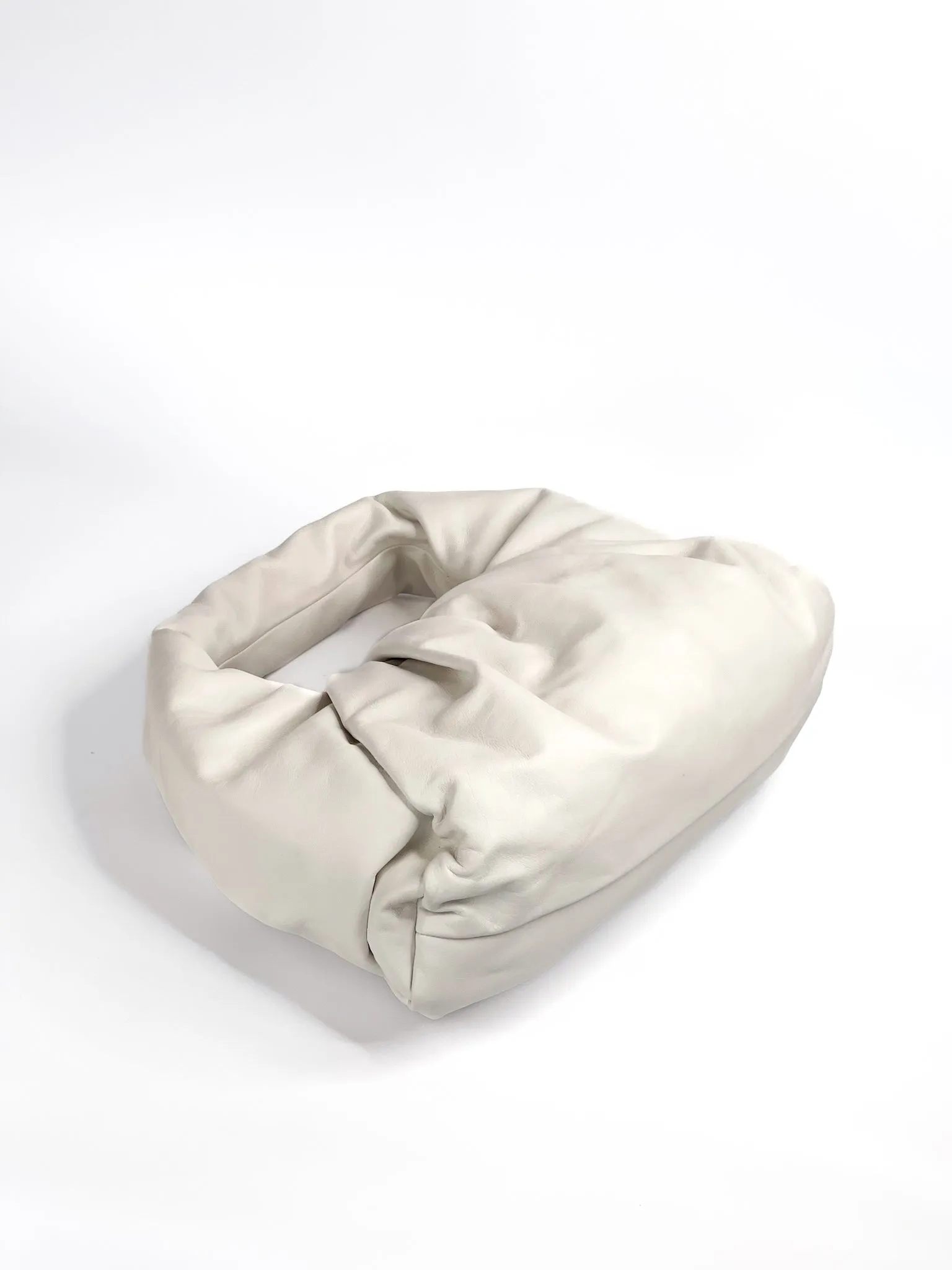 Bottega Veneta Smooth Butter Calfskin Small The Shoulder Pouch Plaster