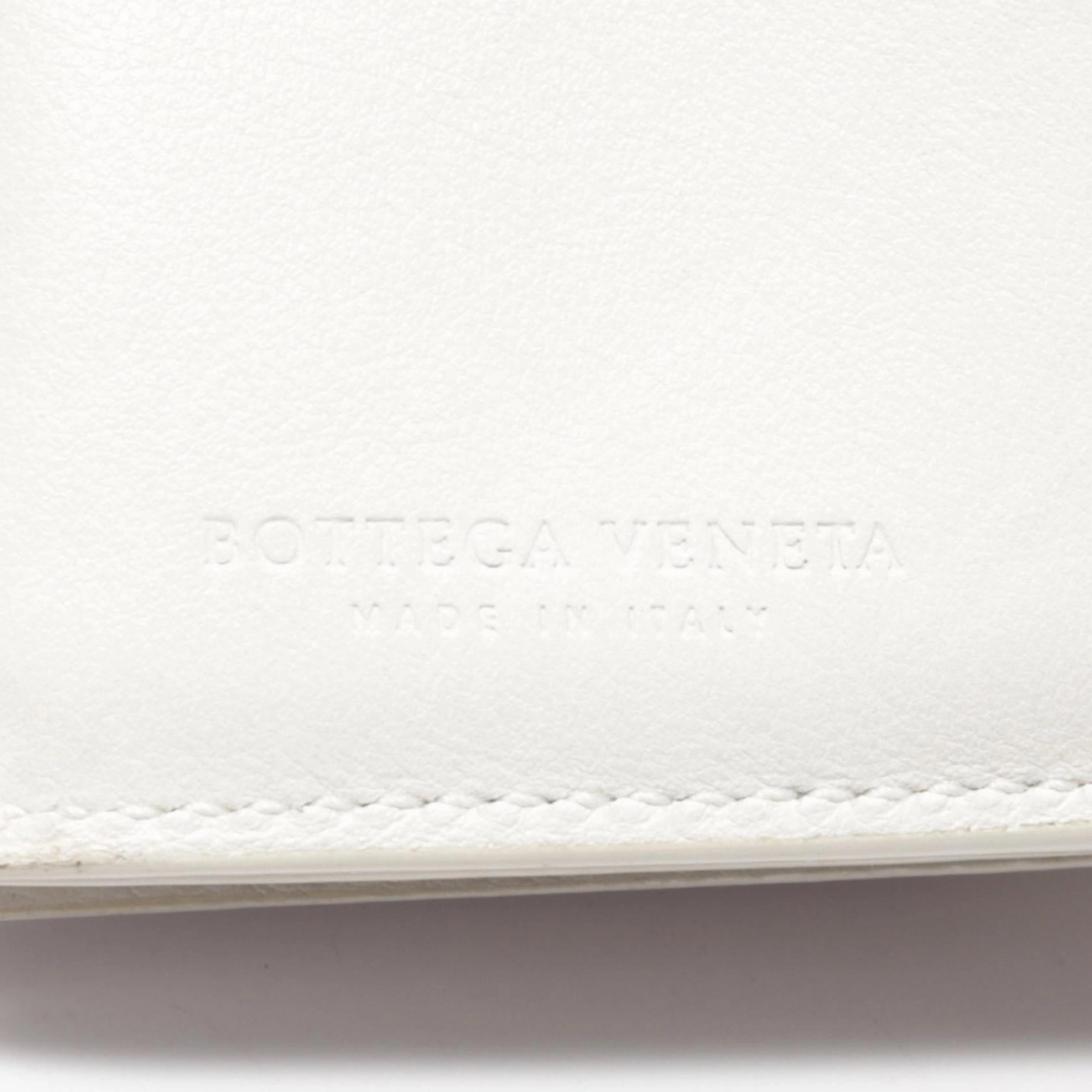 Bottega Veneta Leather Intrecciato Trifold Wallet