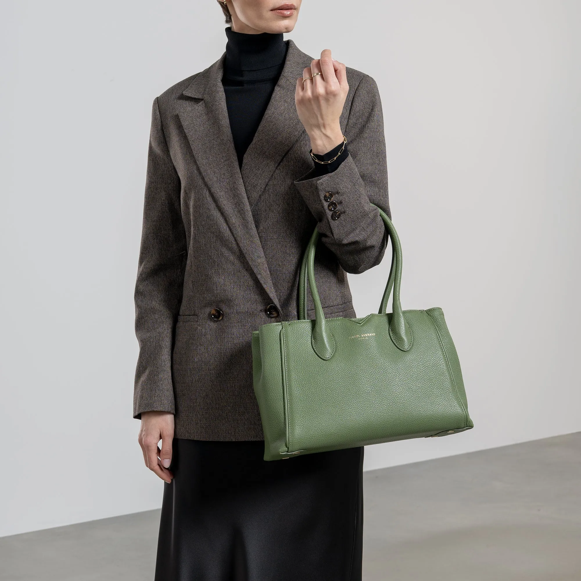 Cadeau d'Isabel green calfskin leather handbag and wallet set