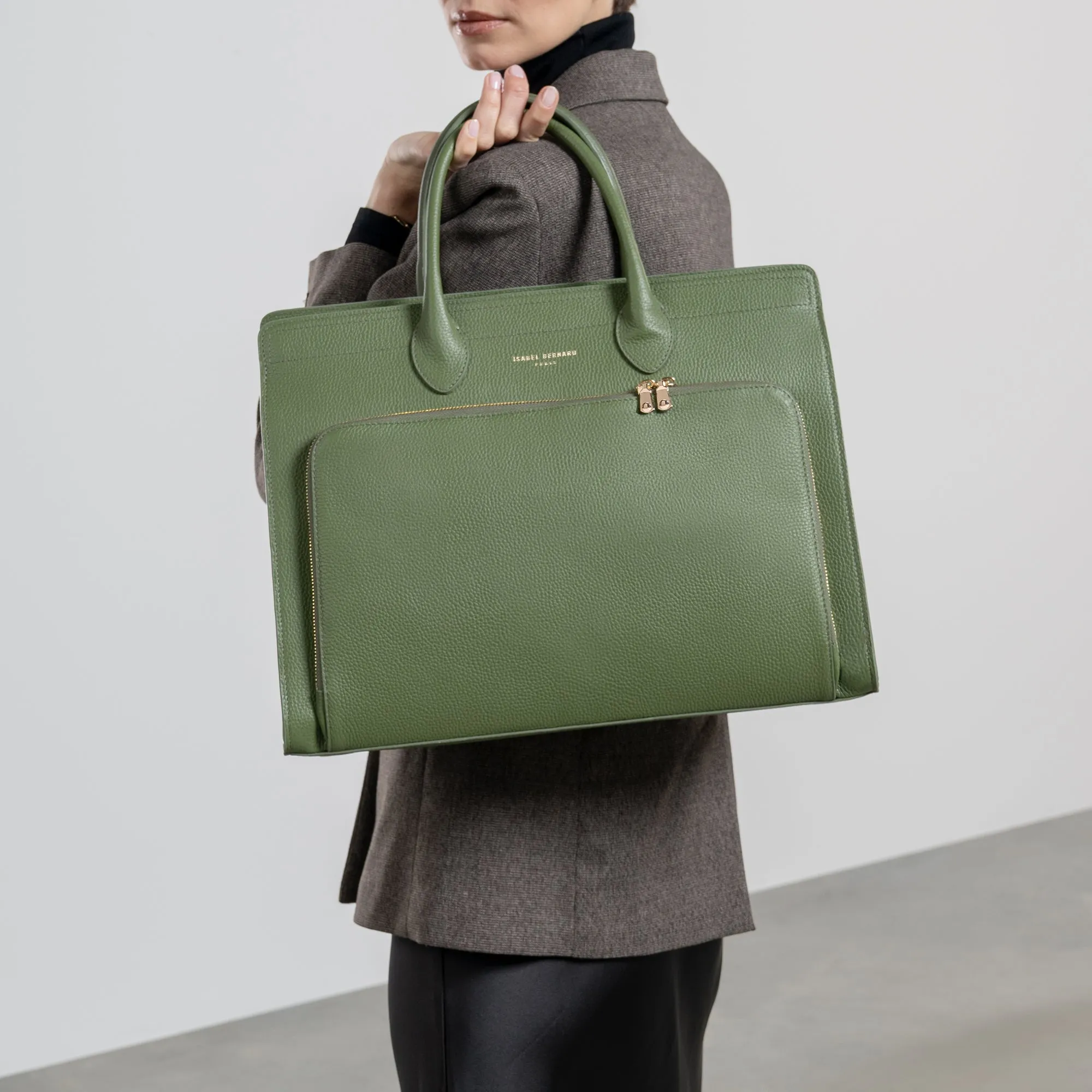 Cadeau d'Isabel green calfskin leather handbag and wallet set