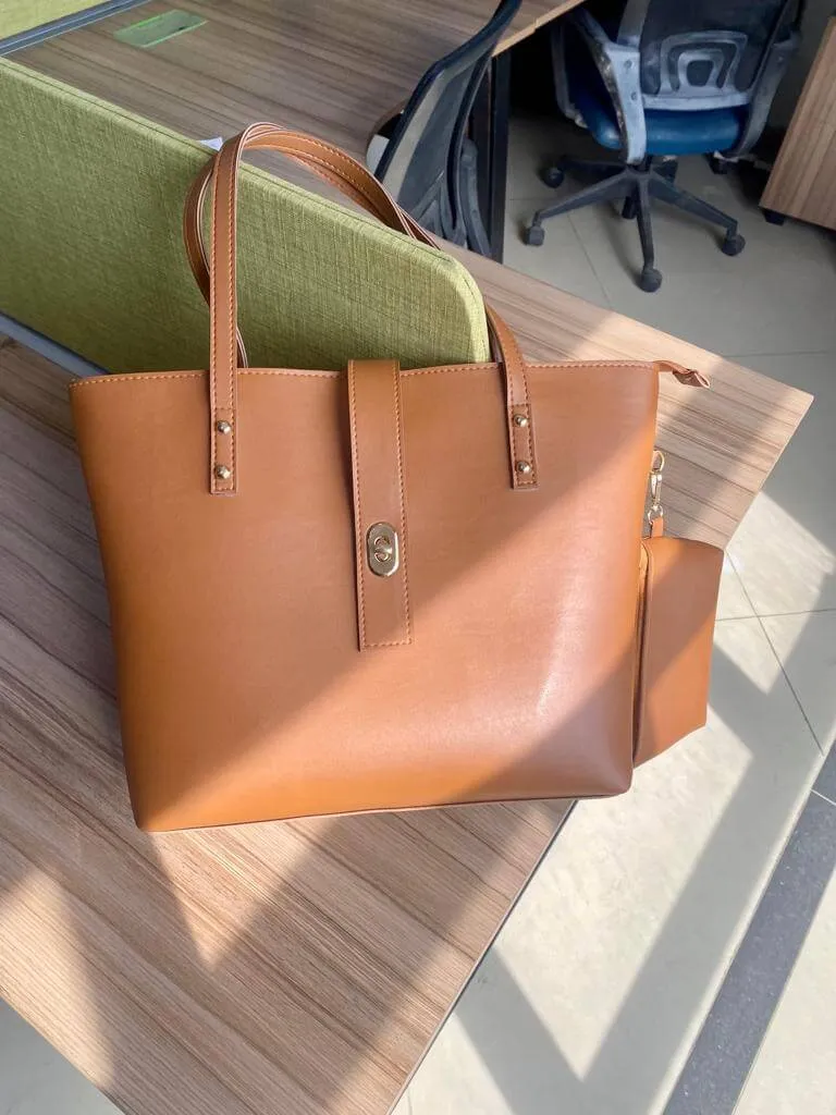 CARAMEL BROWN