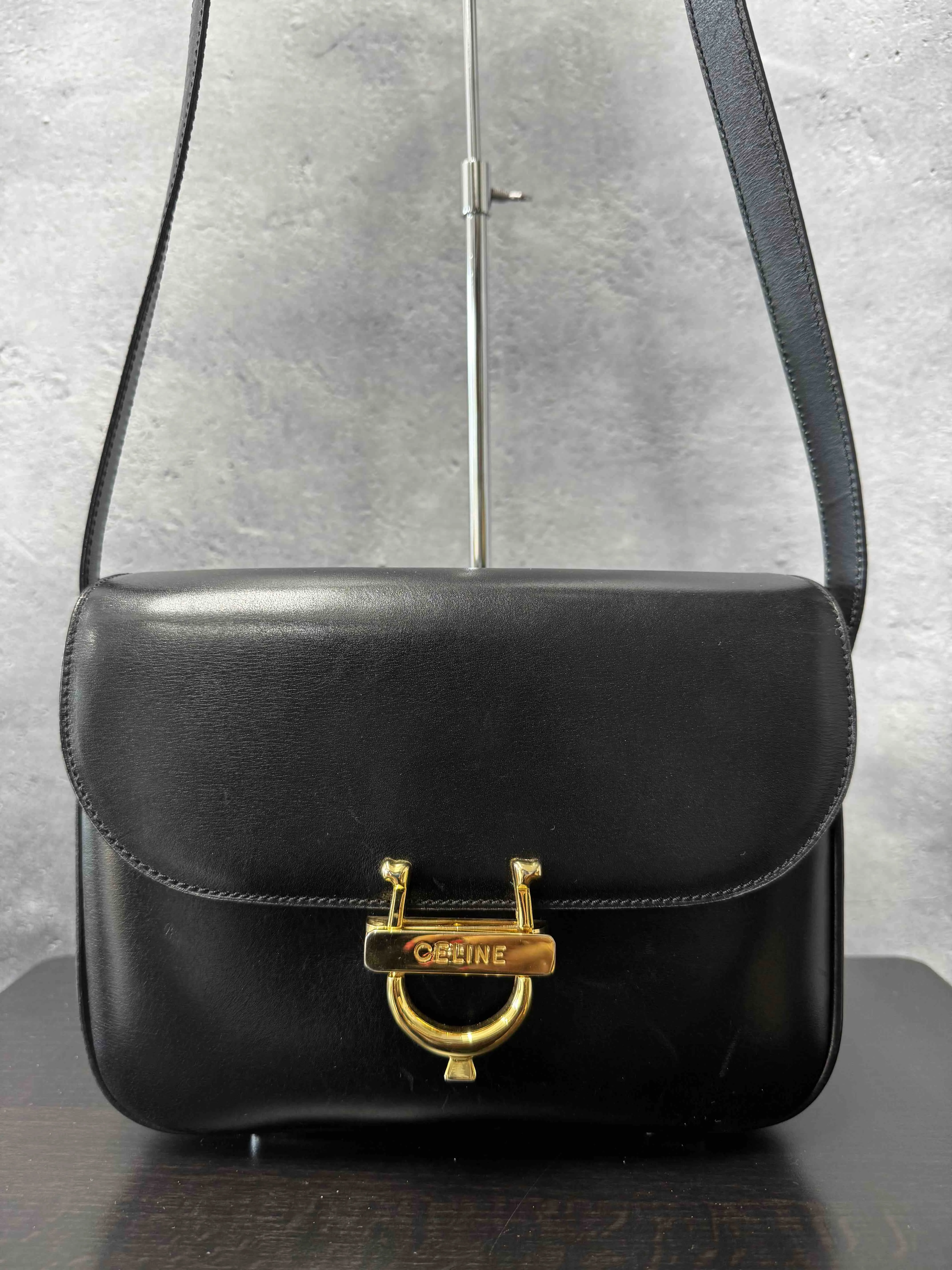 Celine Shoulder Bag RE69242400 - Black Leather Vintage Designer Handbag