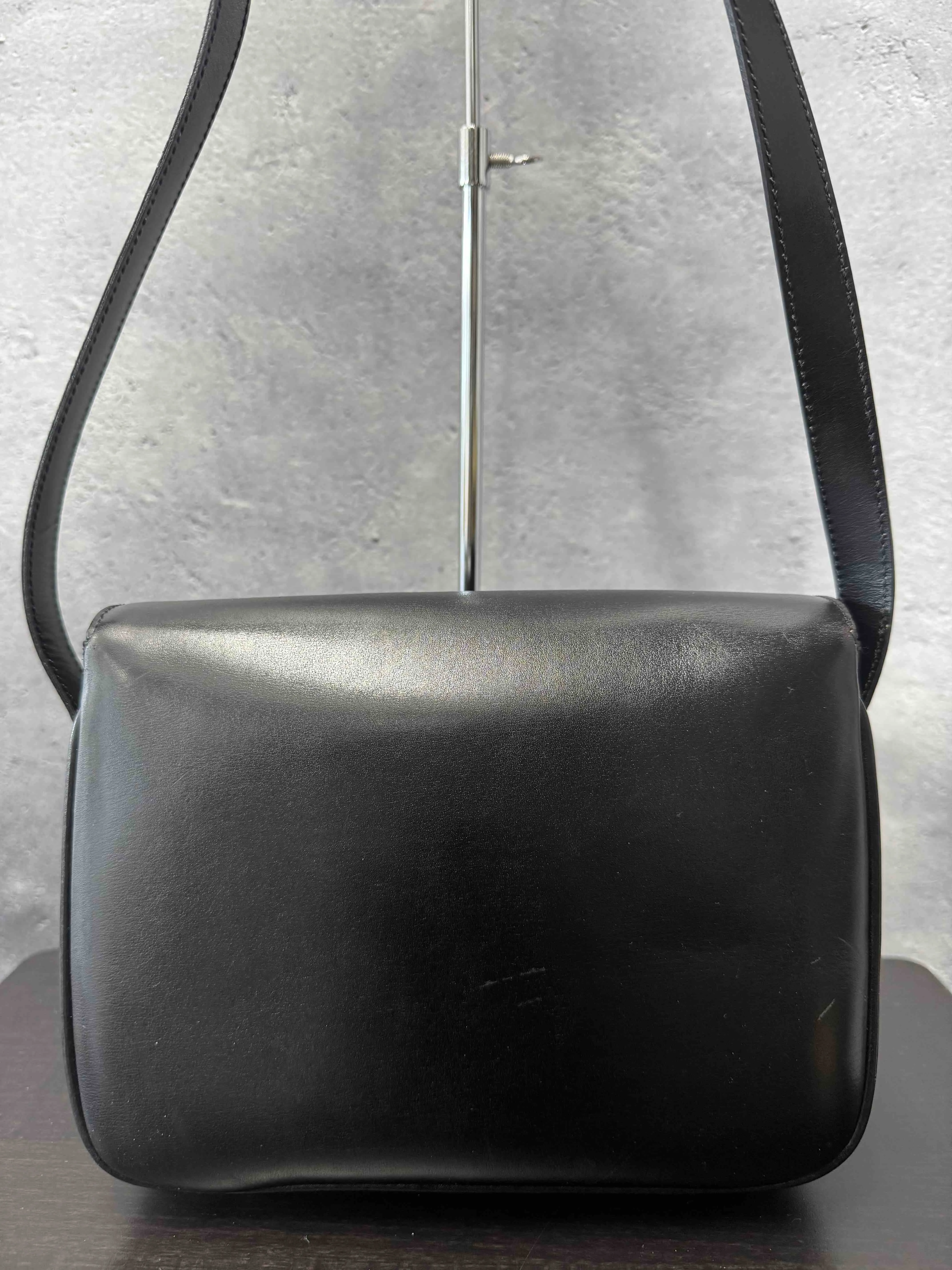 Celine Shoulder Bag RE69242400 - Black Leather Vintage Designer Handbag