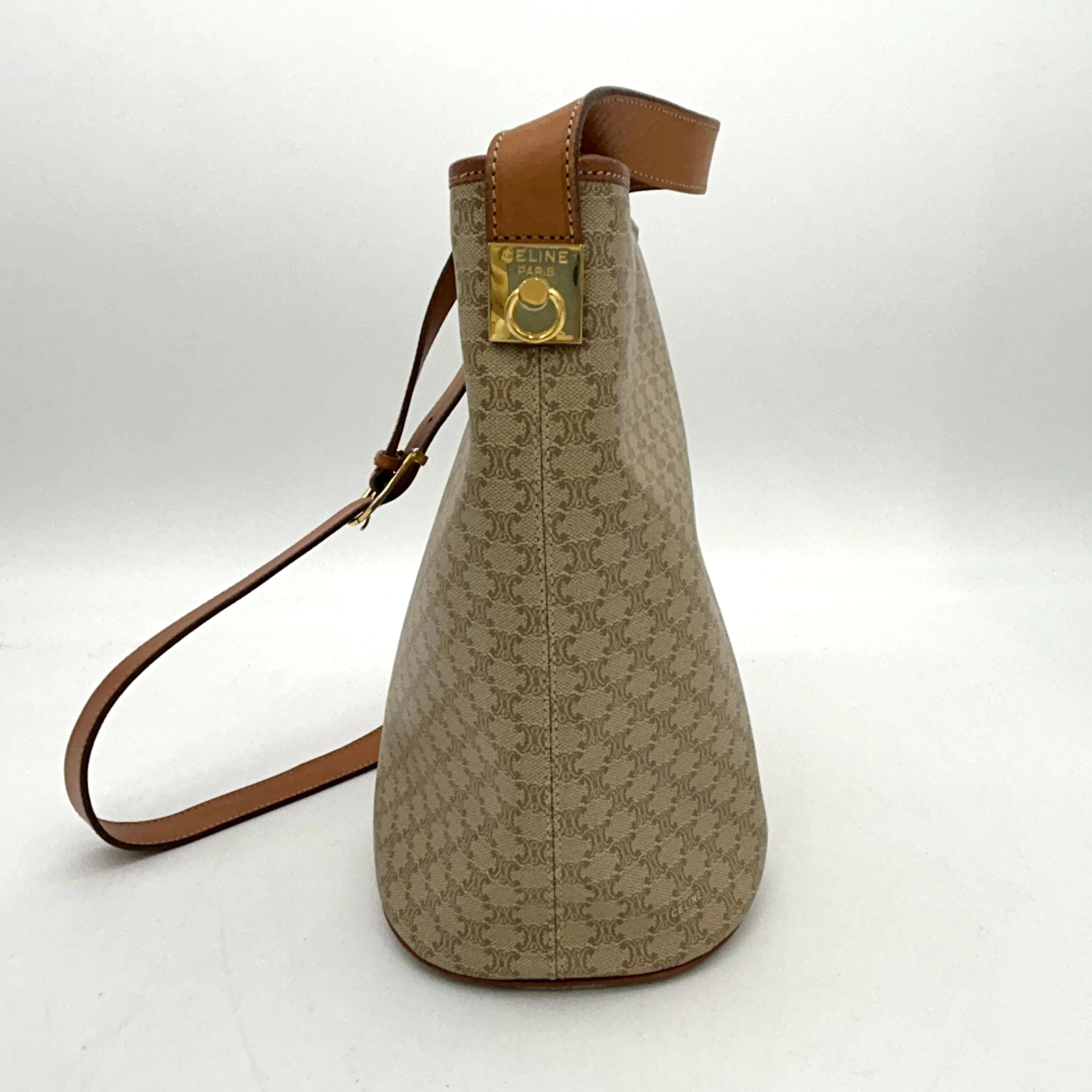 Celine Vintage Leather Shoulder Bag WDce8818zw
