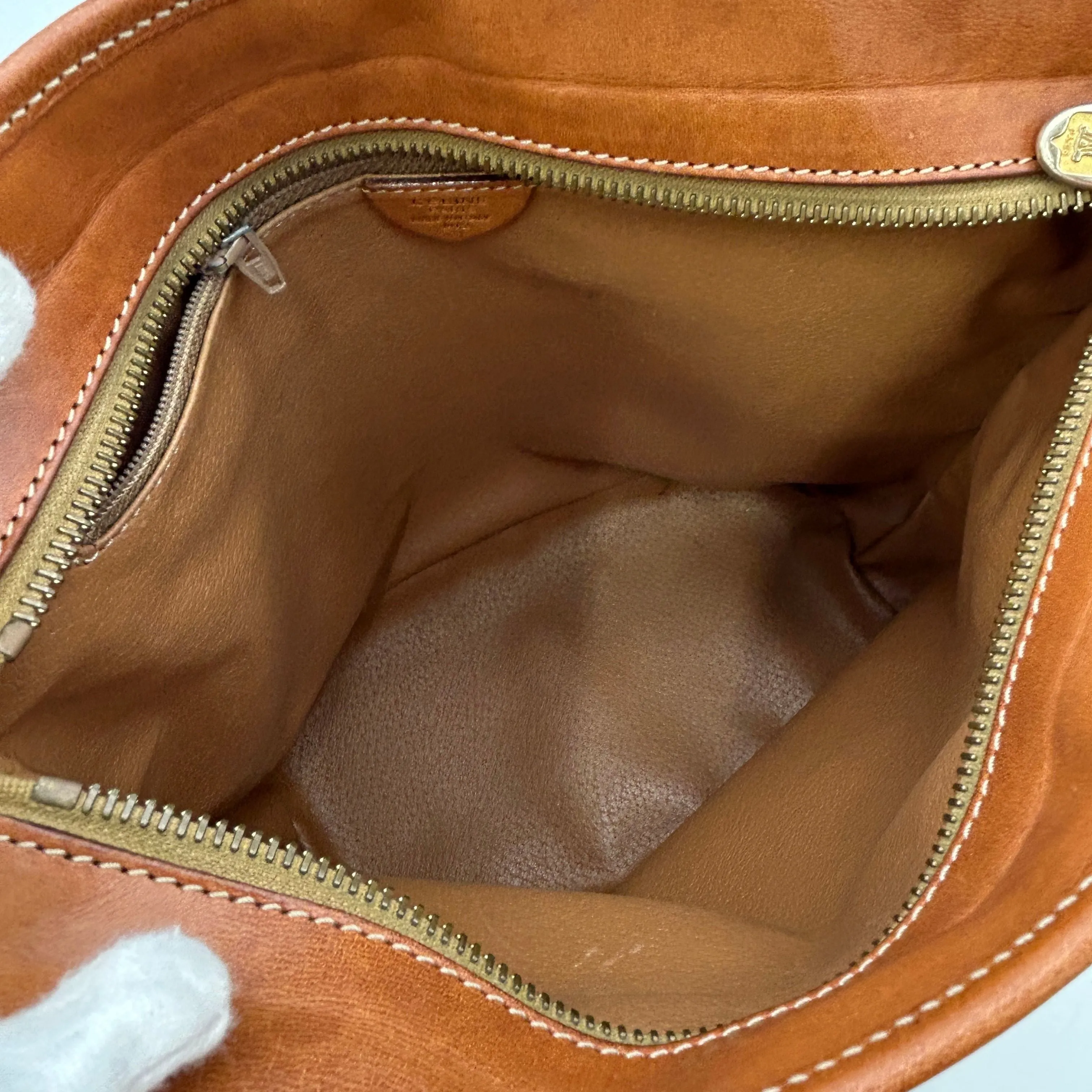 Celine Vintage Leather Shoulder Bag WDce8818zw