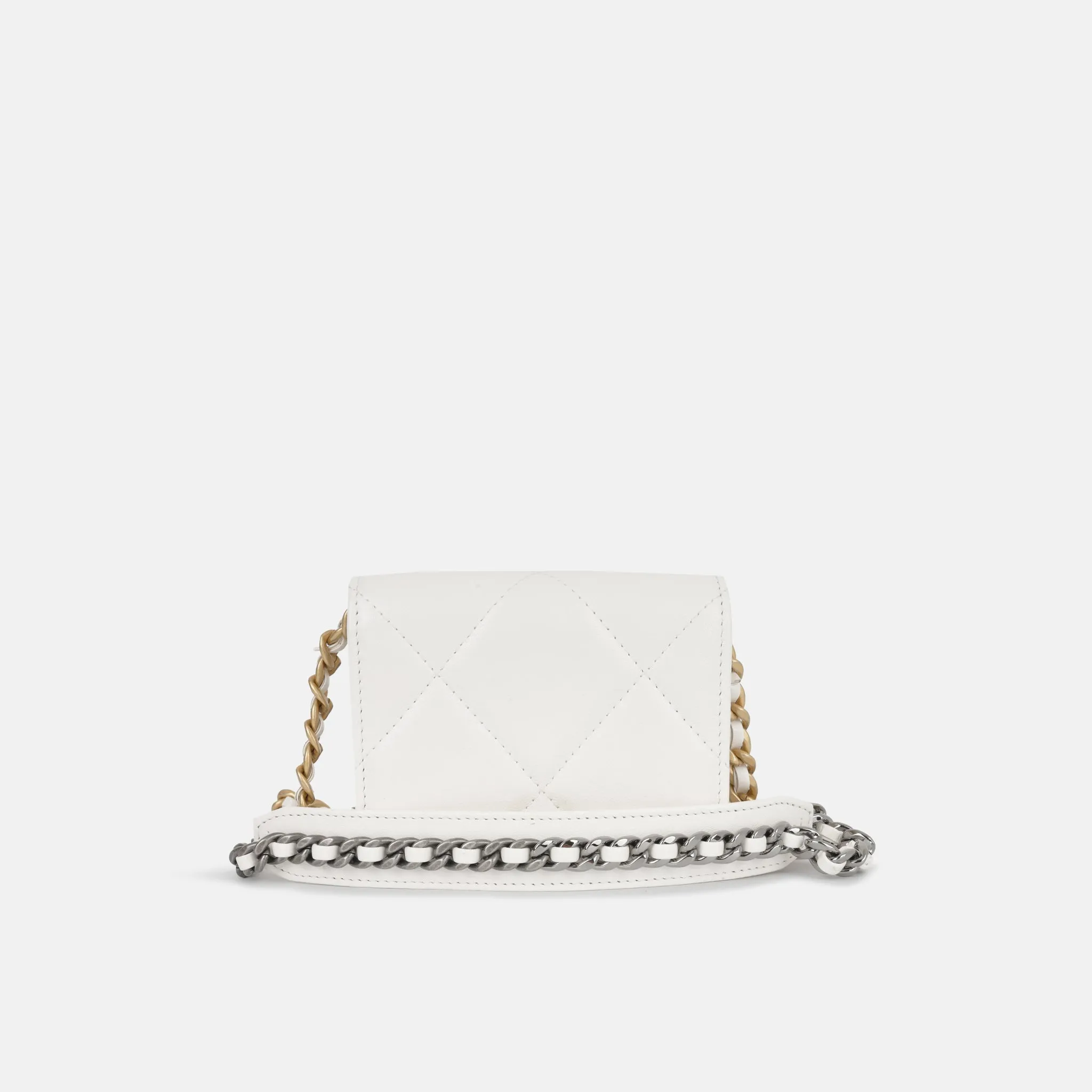 Chanel 19 Cardholder on Chain