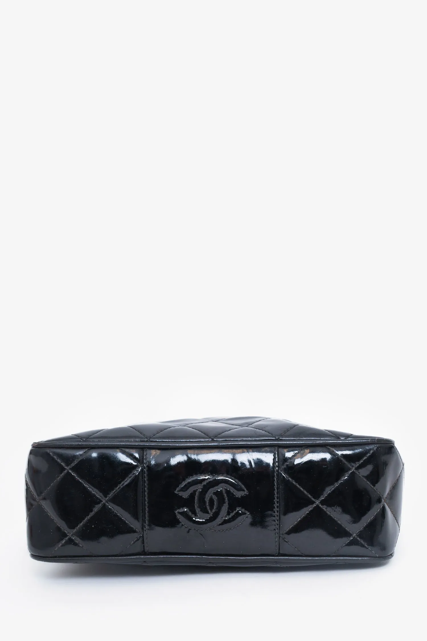 Chanel 1994-96 Black Patent Quilted Shoulder Bag