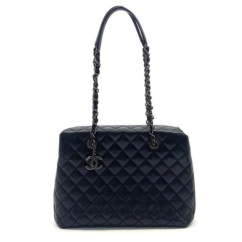 Chanel Caviar Chain Shoulder Bag A93924 (10041783)