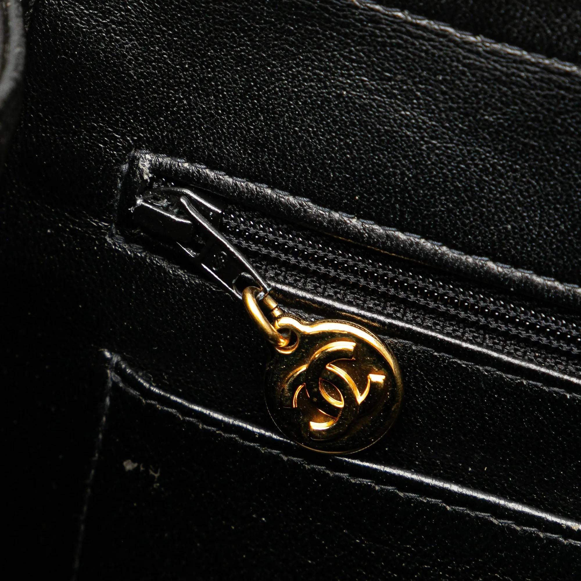 Chanel CC Quilted Lambskin Backpack (21439)