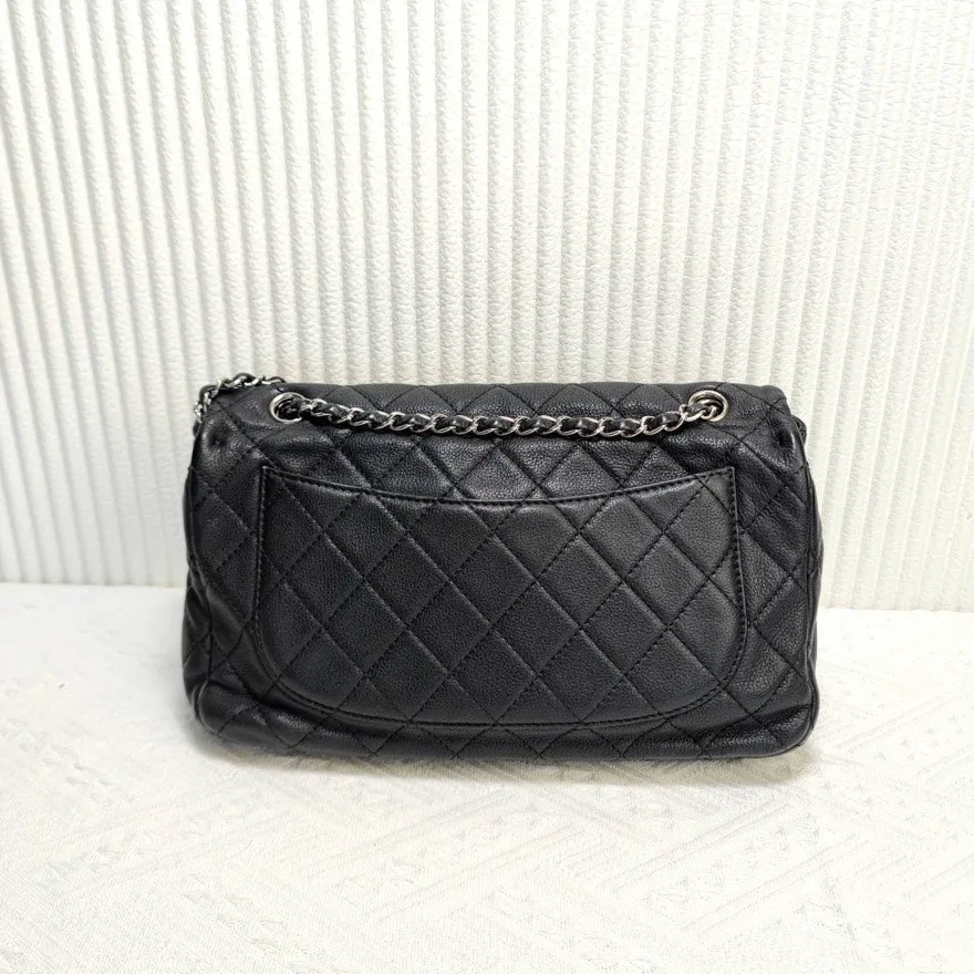 Chanel Classic Flap Bag Black Leather Shoulder Bag