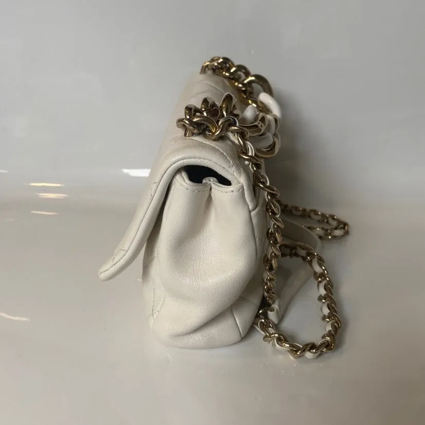 Chanel Classic Flap Bag White Leather Shoulder Bag