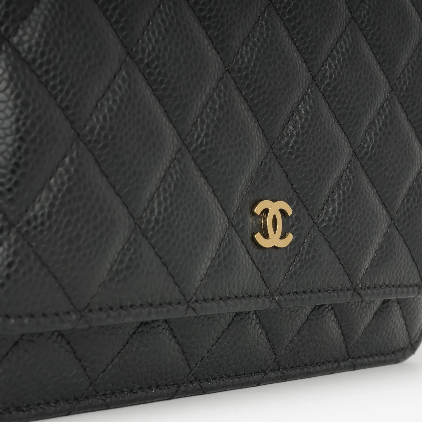 Chanel - Classic Wallet On Chain - Black Caviar GHW - Pre-Loved - 2019