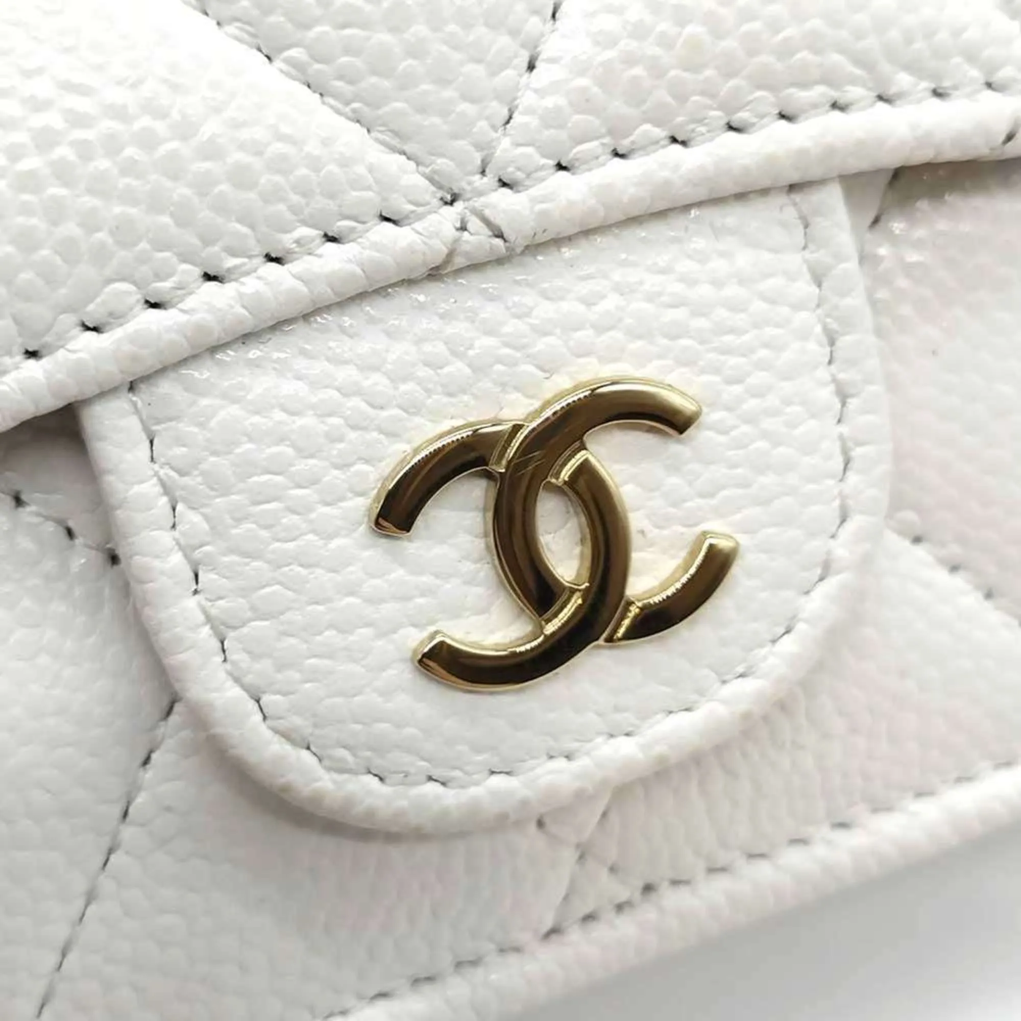 Chanel Grained Calfskin Wallet (Tri-Fold) (Pre-Owned)