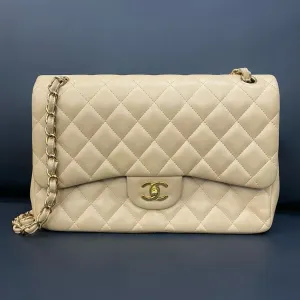 Chanel Jumbo Preloved HY124 Quilted Beige Shoulder Bag