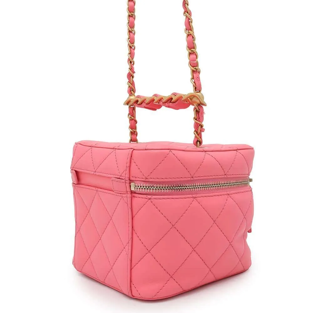 CHANEL Matelasse Vanity ChainShoulder Bag Pink Lambskin