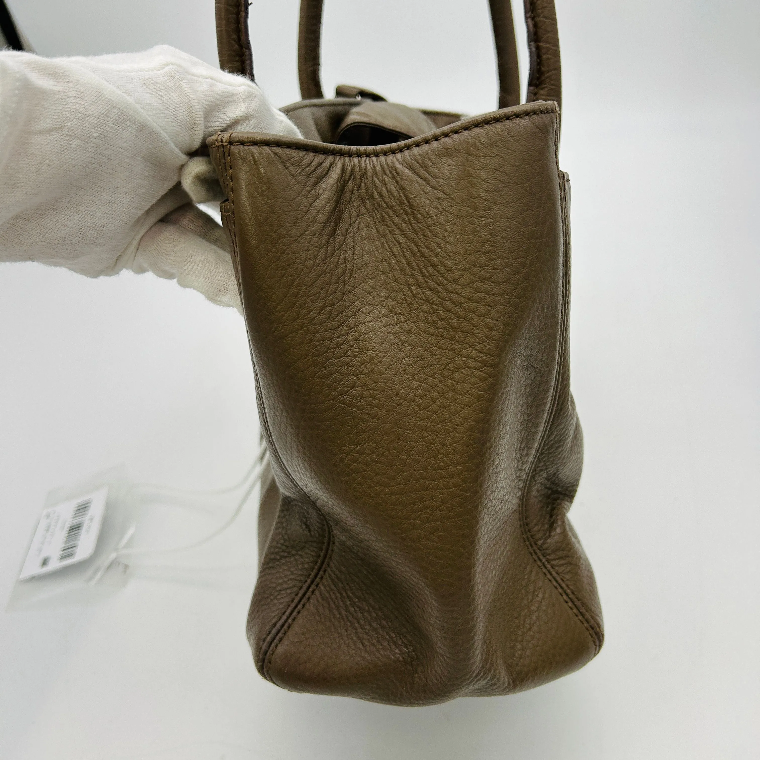 Chanel Medium Executive Cerf Tote - Brown Totes, Handbags  LA24756