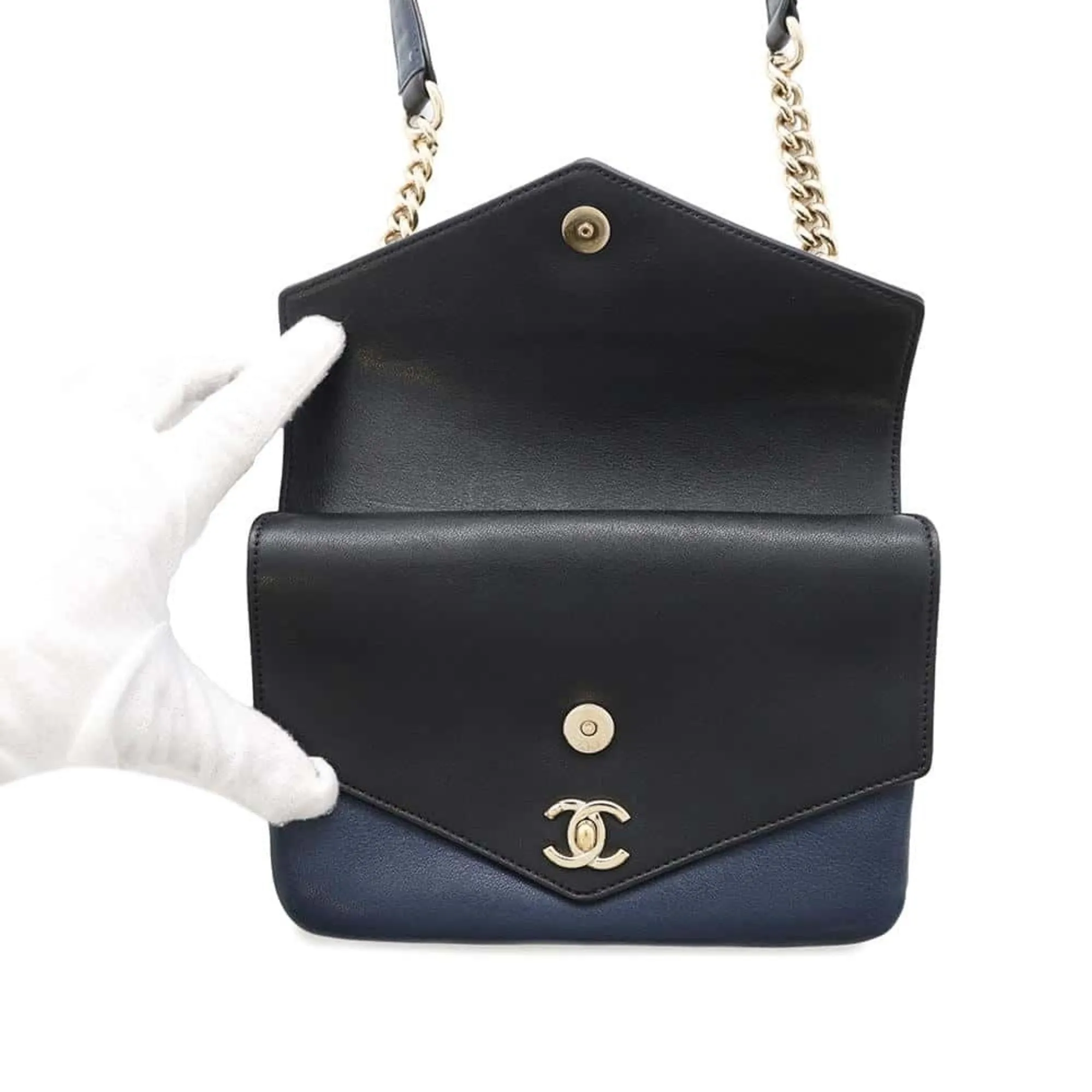 Chanel Navy Leather Fanny Pack Pouch (Pre-Owned)