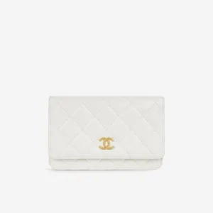 Chanel - Wallet on Chain - White Calfskin with Grommet Strap GHW - Pre-Loved