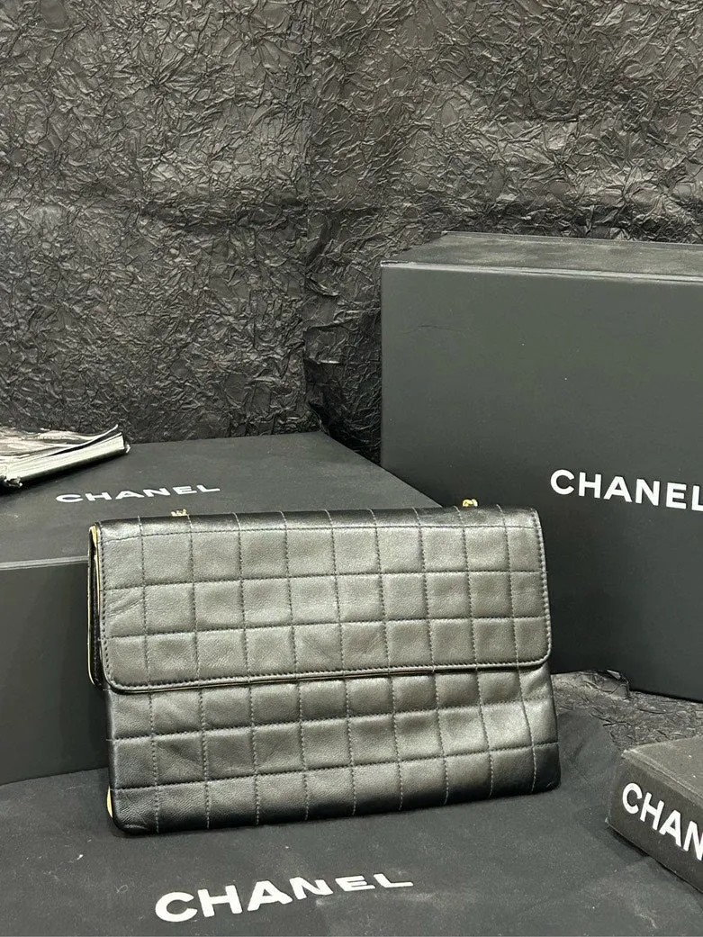 Chanel Yellow Checkered Chain Shoulder Bag 25cm x 16cm