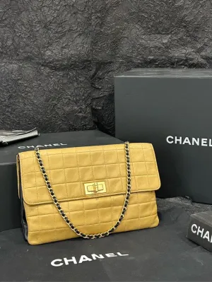 Chanel Yellow Checkered Chain Shoulder Bag 25cm x 16cm