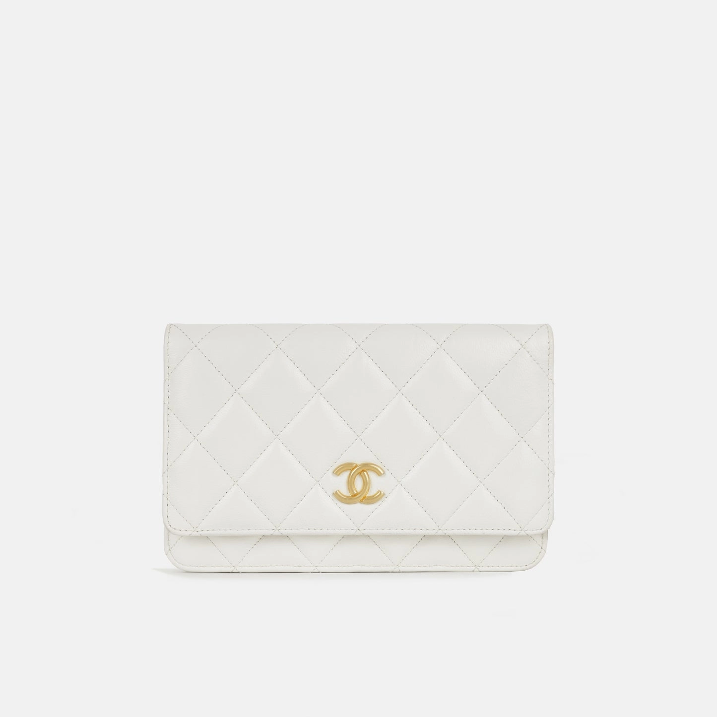 Chanel - Wallet on Chain - White Calfskin with Grommet Strap GHW - Pre-Loved