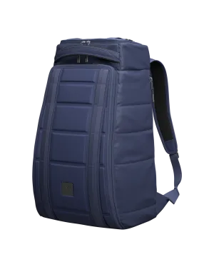D_b_  Hugger 1st Generation Backpack 25L