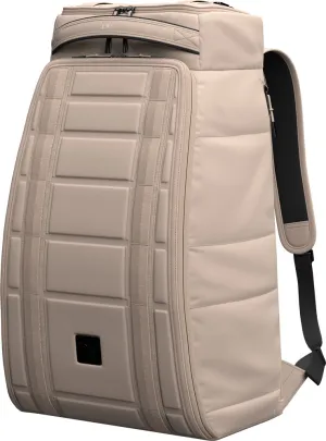 D_b_ Hugger Backpack 30L