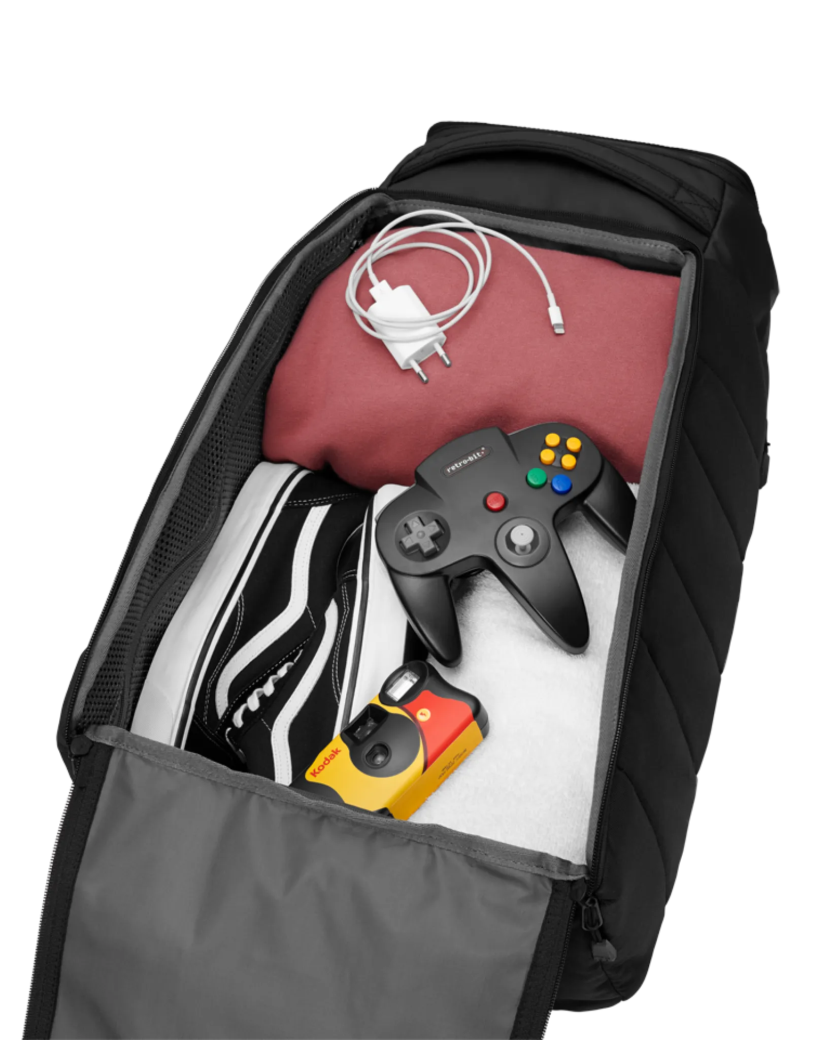 D_b_ Hugger Backpack 30L