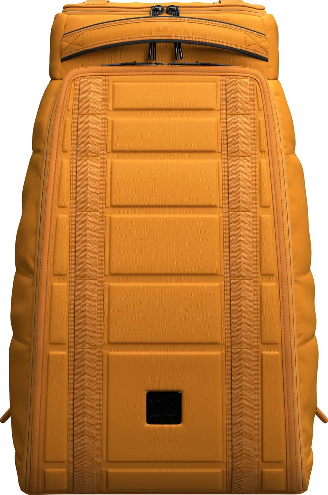 D_b_ Hugger Backpack 30L