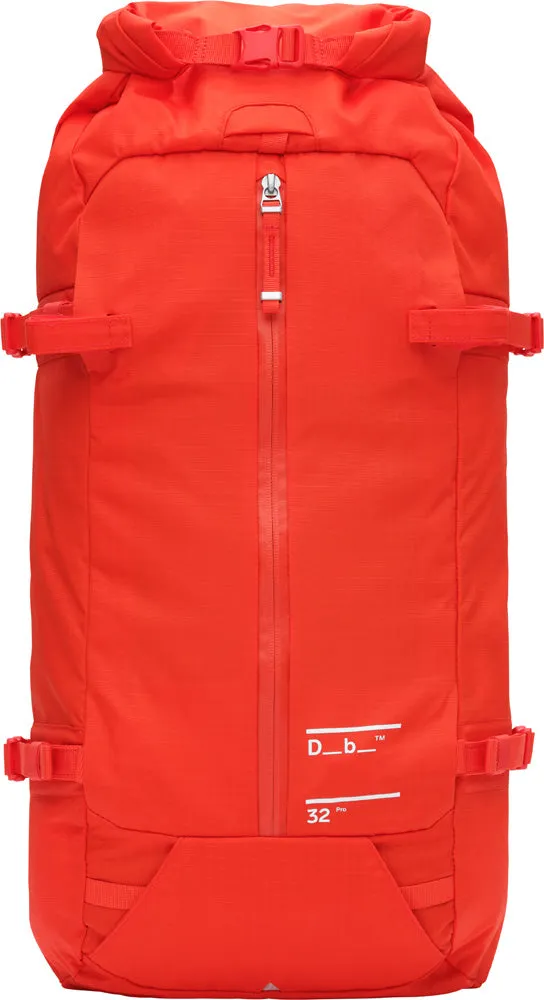 D_b_ Snow Pro Backpack