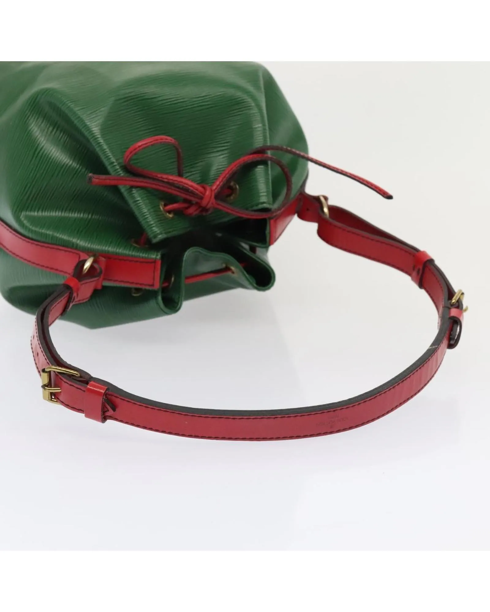 Epi Leather Bicolor Petit Noe Shoulder Bag
