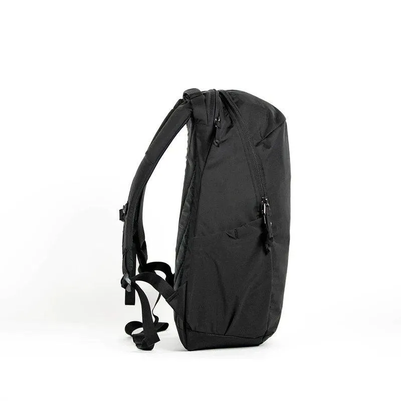 Evergoods Civic Half Zip 26L - Solution Black
