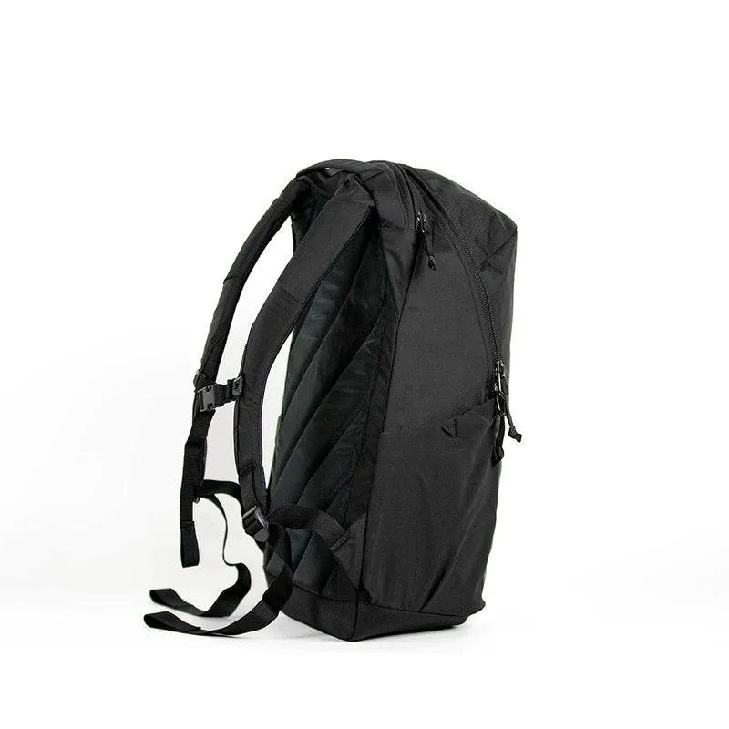 Evergoods Civic Half Zip 26L - Solution Black