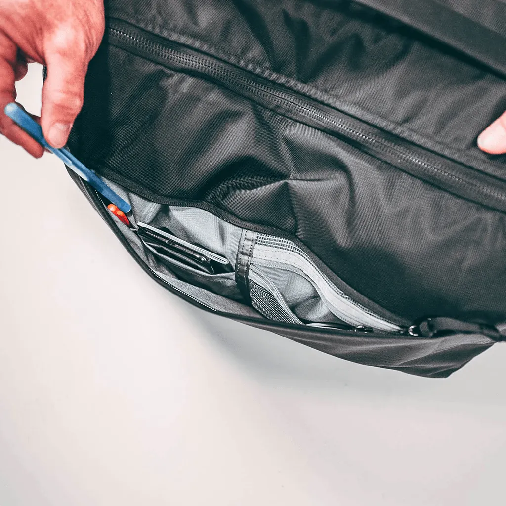 Evergoods Civic Panel Loader 28L MIRROR - Solution Black
