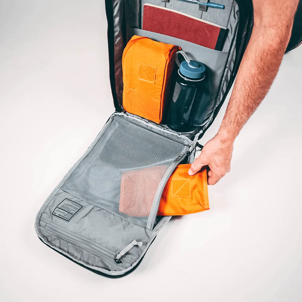 Evergoods Civic Panel Loader 28L MIRROR - Solution Black