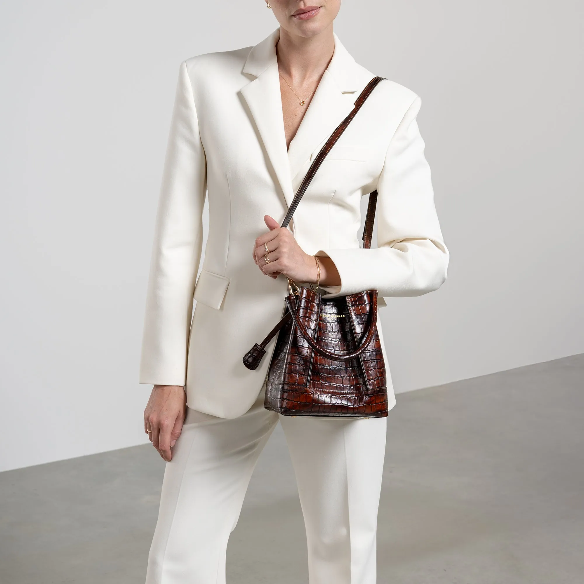Femme Forte Minette croco brown calfskin leather handbag