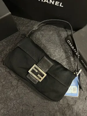 Fendi Black Wool Baguette Shoulder Bag 27cm