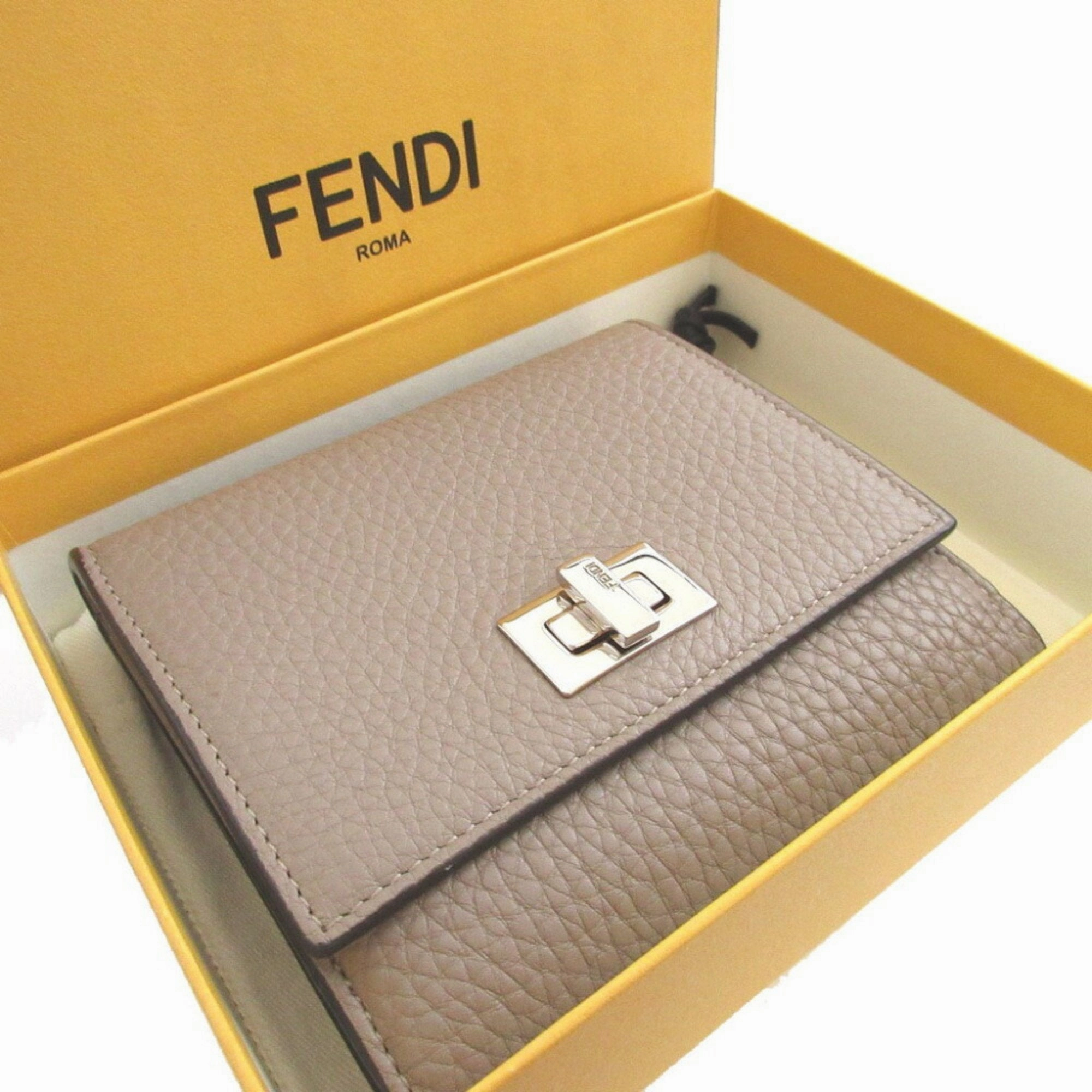 Fendi Leather Wallet (Bi-Fold) (Pre-Owned)