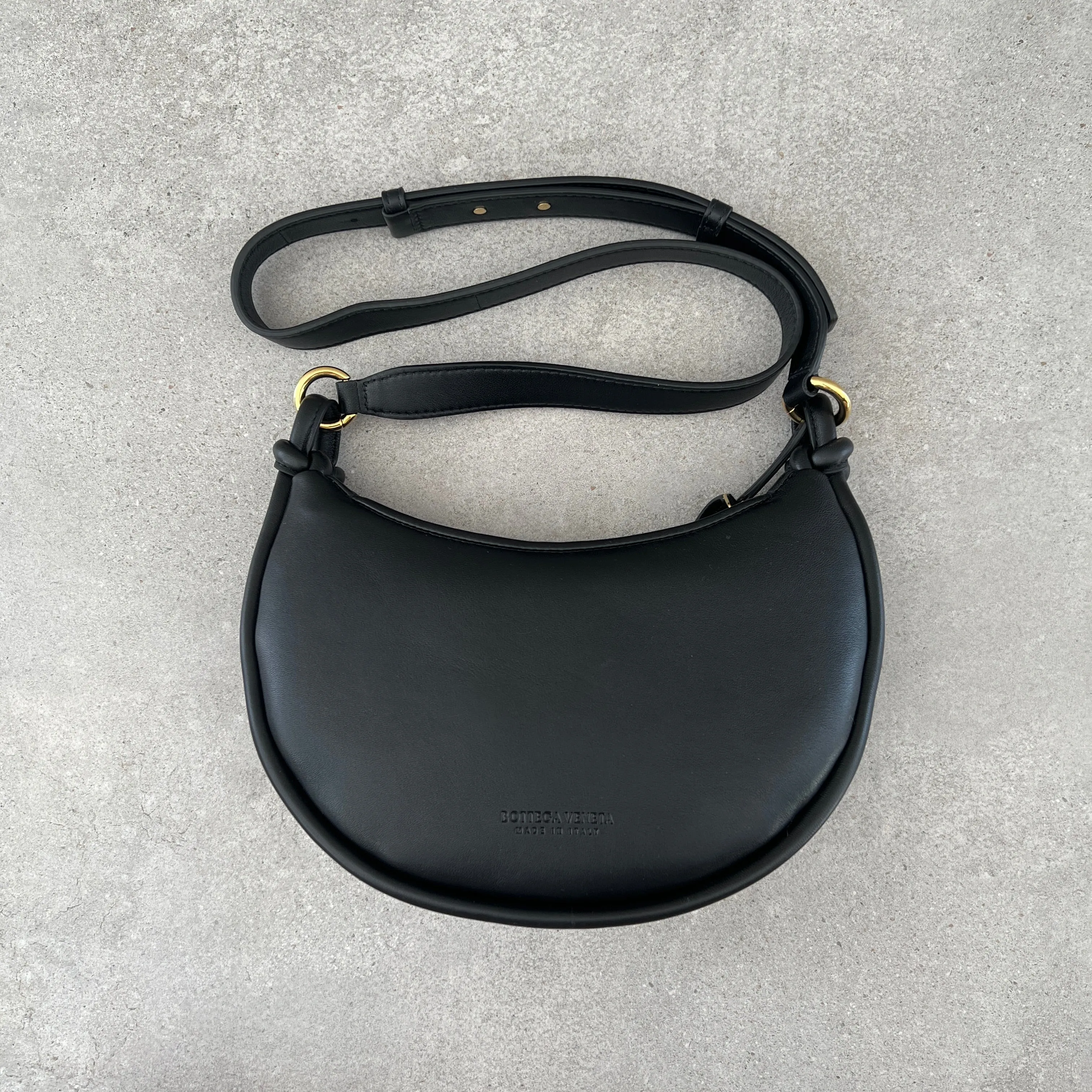 Gemelli Messenger, Black