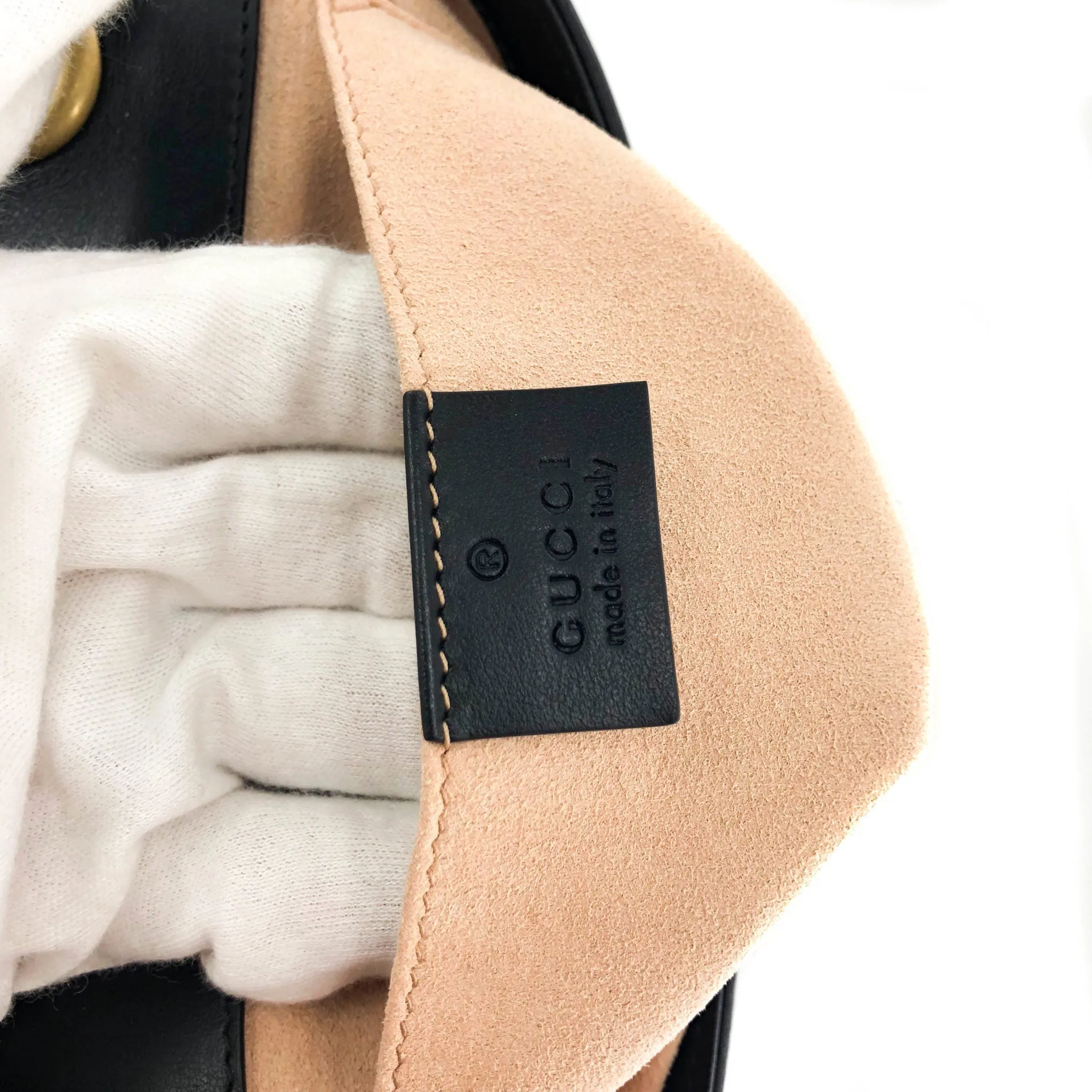 GG Marmont Black Mini Matelass Shoulder Bag