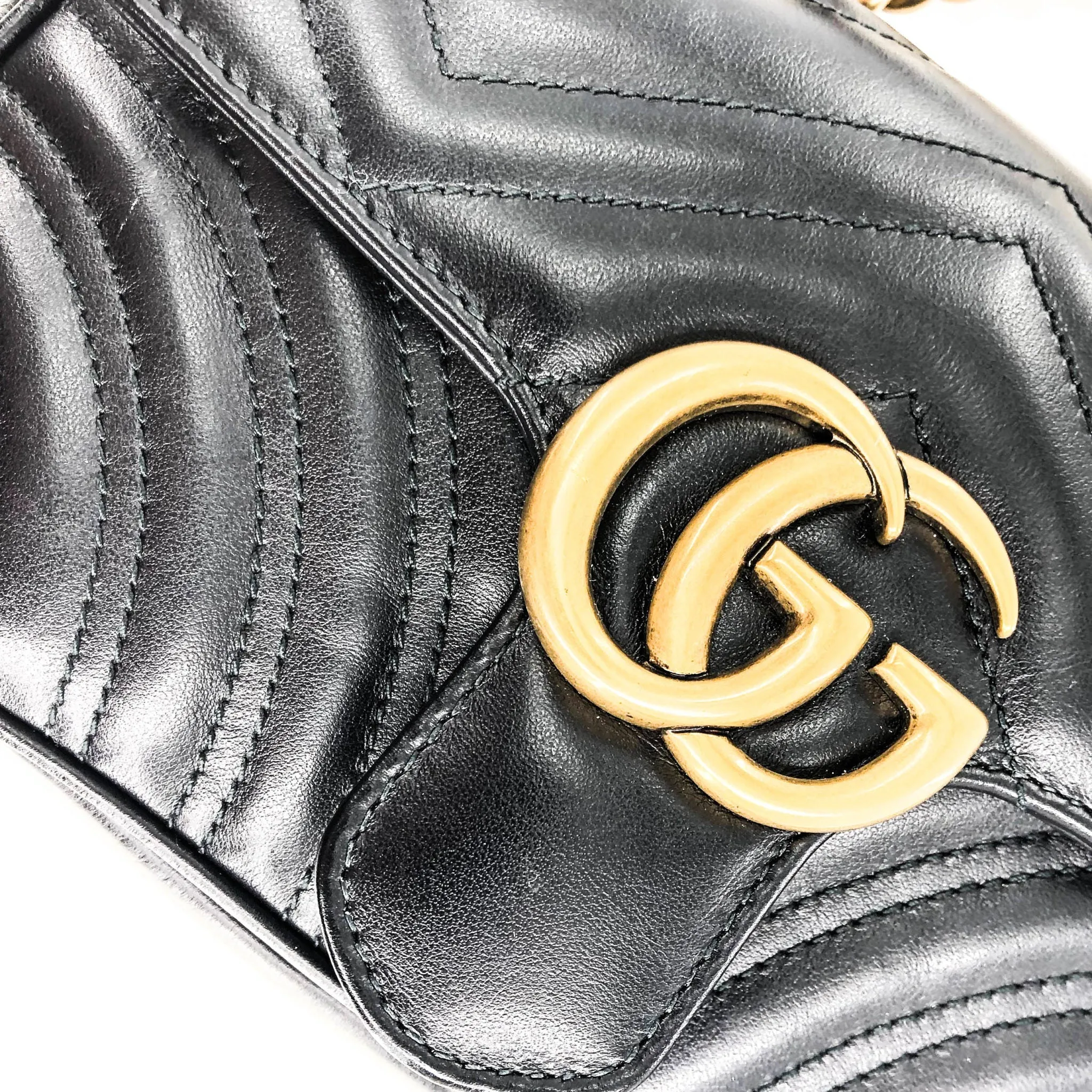 GG Marmont Black Mini Matelass Shoulder Bag