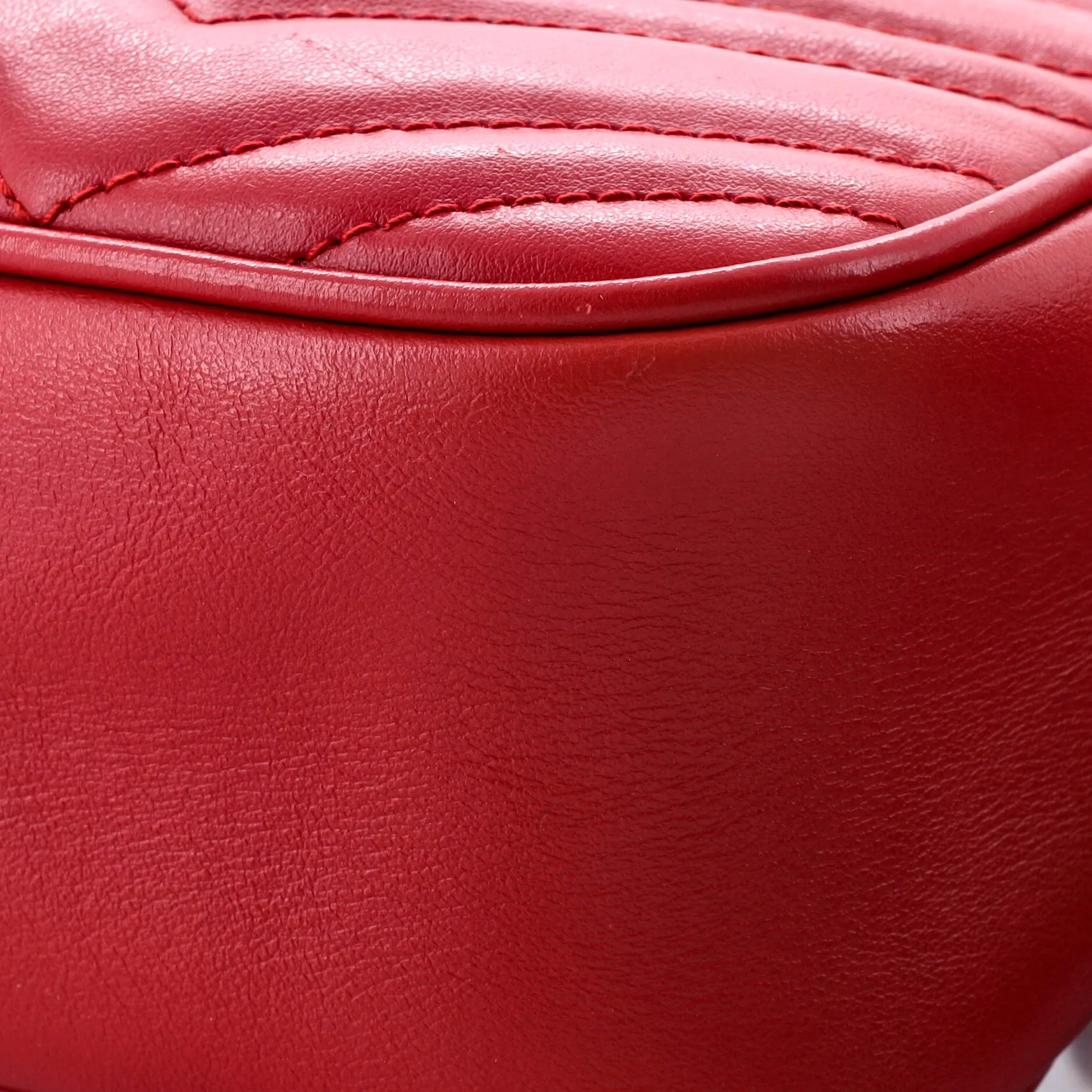 GG Marmont Shoulder Bag Matelasse Leather Small