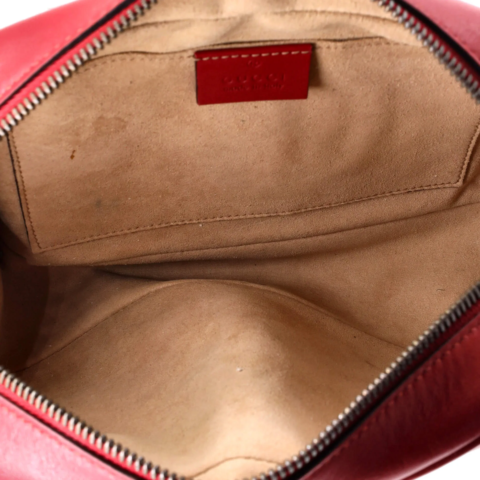 GG Marmont Shoulder Bag Matelasse Leather Small
