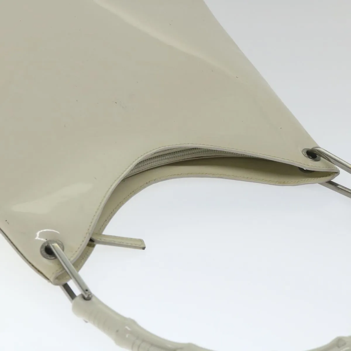 GUCCI Bamboo Shoulder Bag Patent leather Ivory  56566